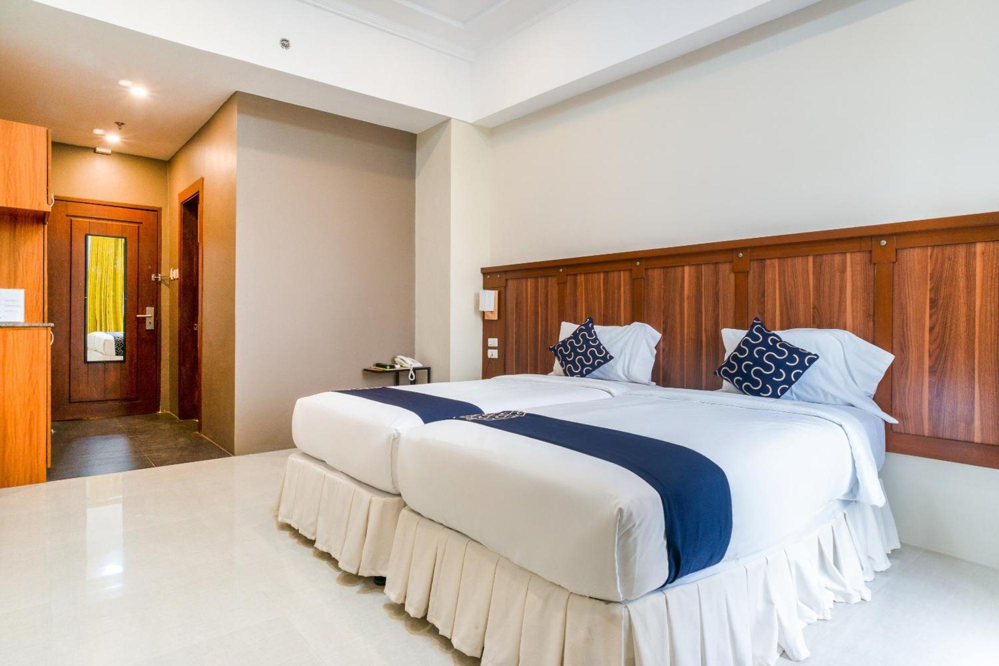 Capital O 460 World Palace Hotel Davao Exterior foto